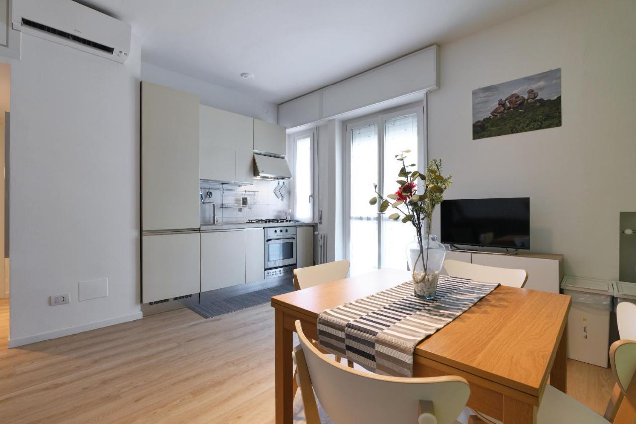 Apartamento Primopiano - Biancospini Milán Exterior foto